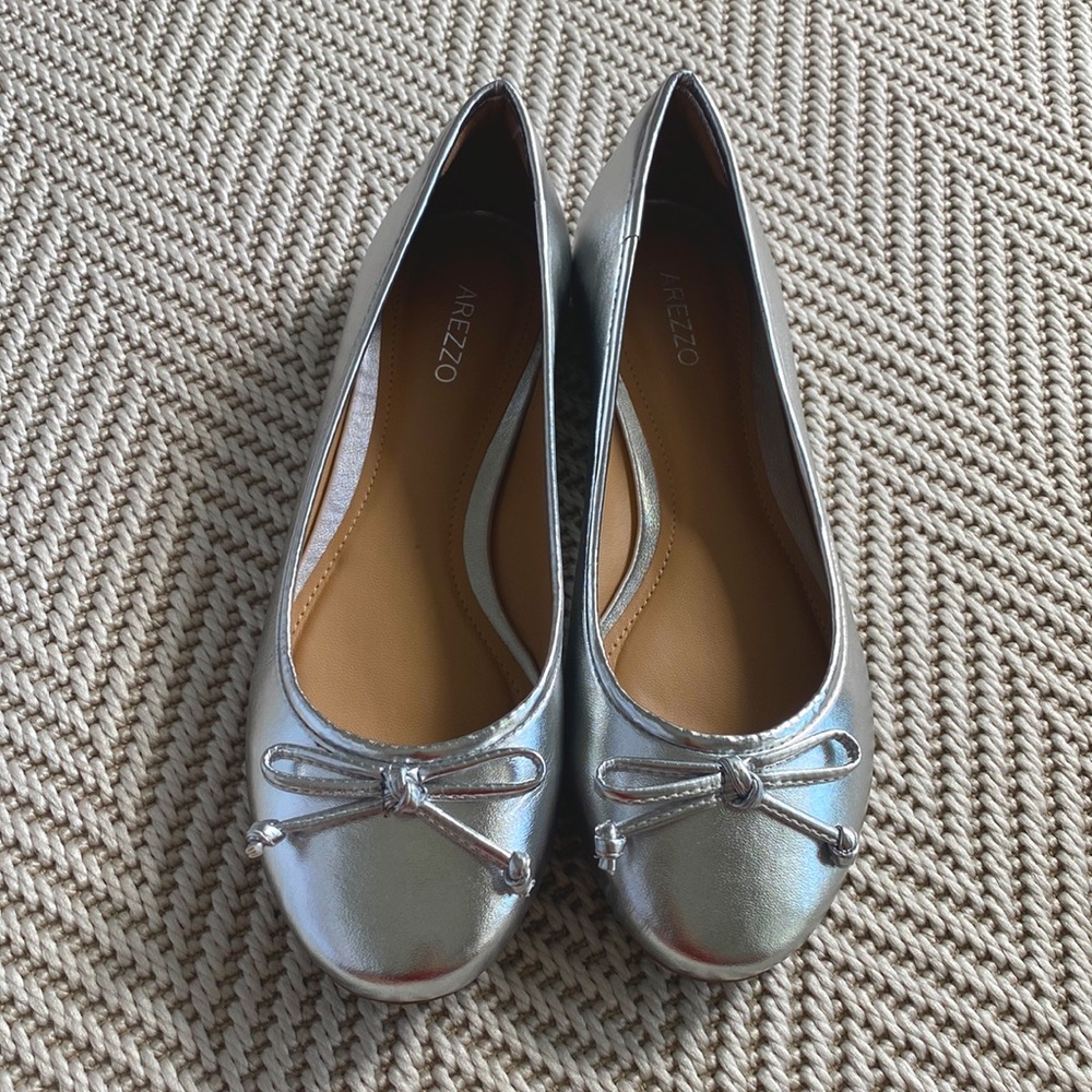 Arezzo ballet flats